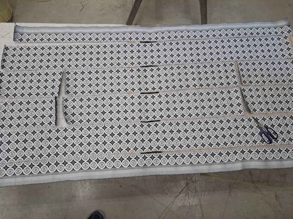 筋無し　高麗縁　白中紋